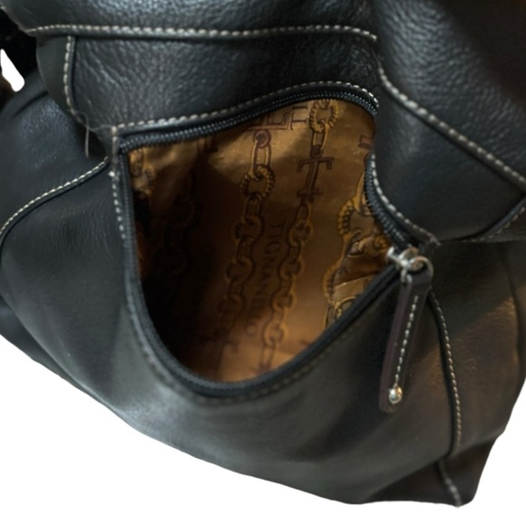 Tignanello Black Leather Crossbody Bag Convertible Shoulder Bag - Picture 4 of 16